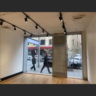 Sang hợp đồng thuê shop khu Chinatown Sydney