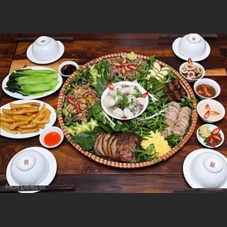 Quán ăn Việt khu Docklands cần staff có thể chạy all rounder