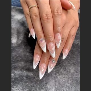 Shop nail ở Melton cần tìm thợ bột, SNS cứng, biết design cơ bản