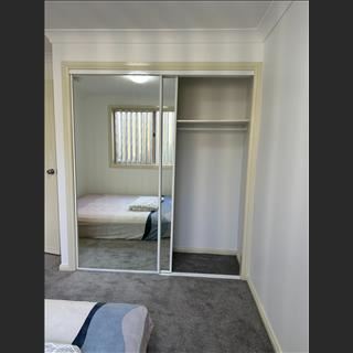 Dư phòng đầy đủ tiện nghi cho nữ thuê vùng Canley Heights, NSW