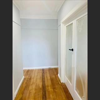 Nhà mới sạch sẽ gần mọi phương tiện vùng Maidston cho thuê